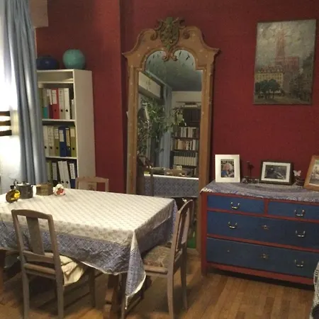 Evelyns Private Nostalgic Homestay *