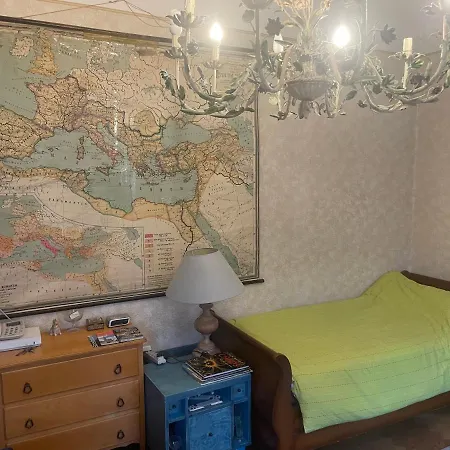 Evelyns Private Nostalgic Homestay *